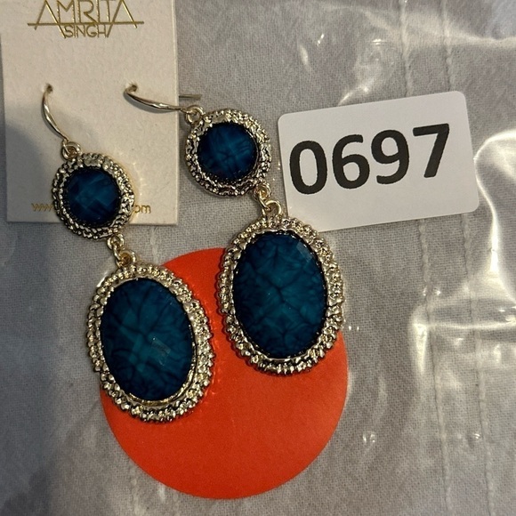 AMRITA SINGH EARRINGS DANGLE DROP GOLD PLATED LONG BLUE 0697 R - Picture 3 of 8